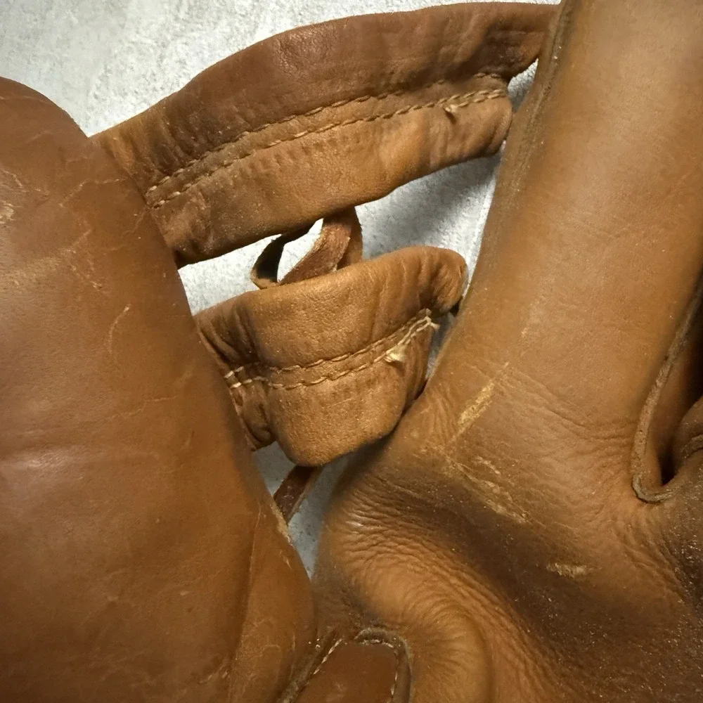 Vintage Wilson Baseball‎ Glove 616 Professional Model Made In USA 1624696